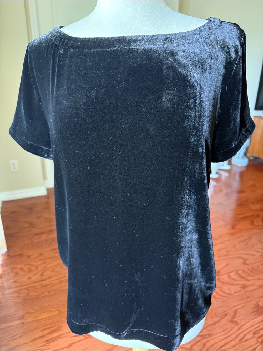 Eileen Fisher Black Silk Blend Velvet Short Sleeve Boatneck Top XS